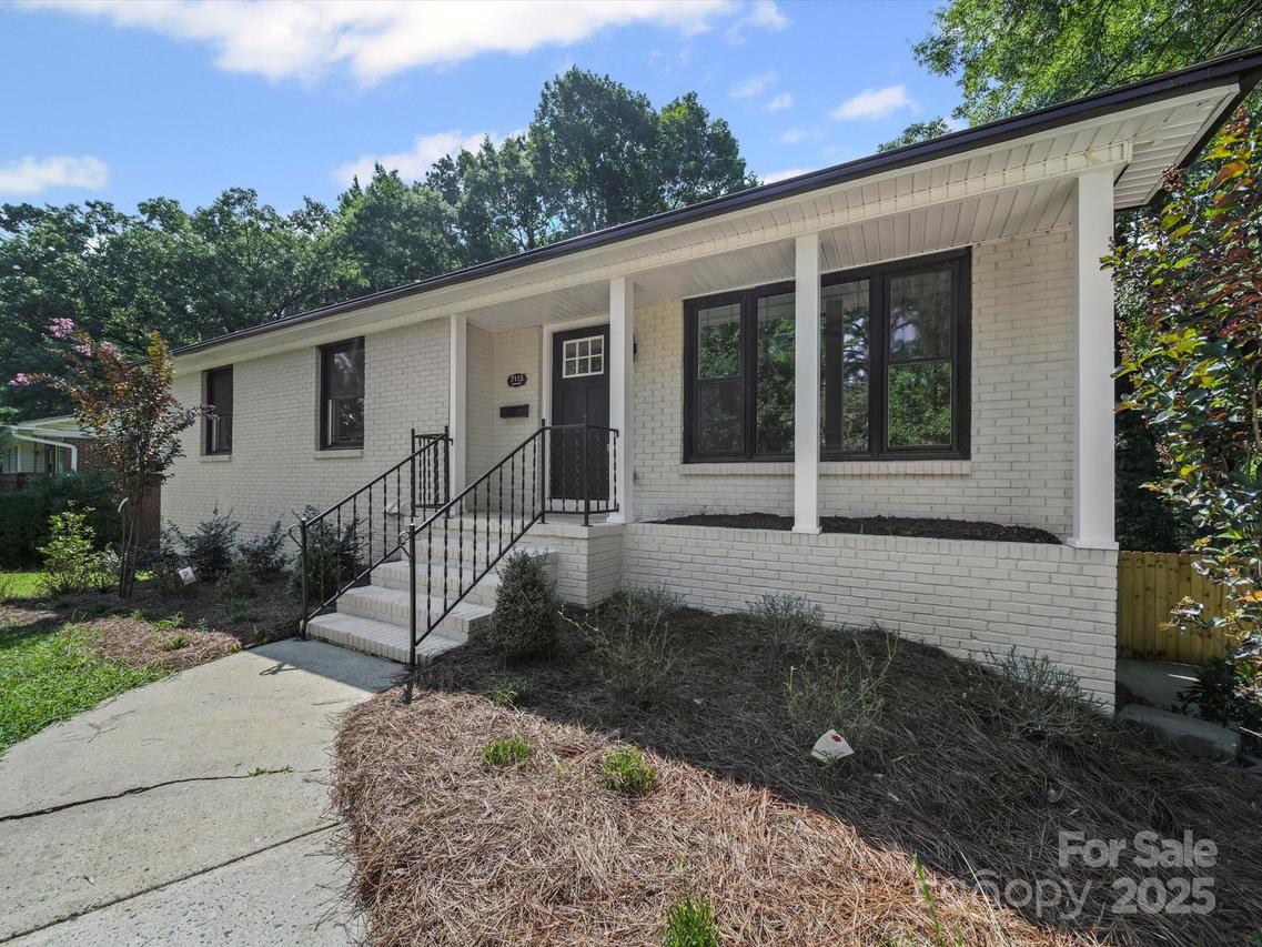 7115 Brynhurst Dr., Charlotte, NC 28210