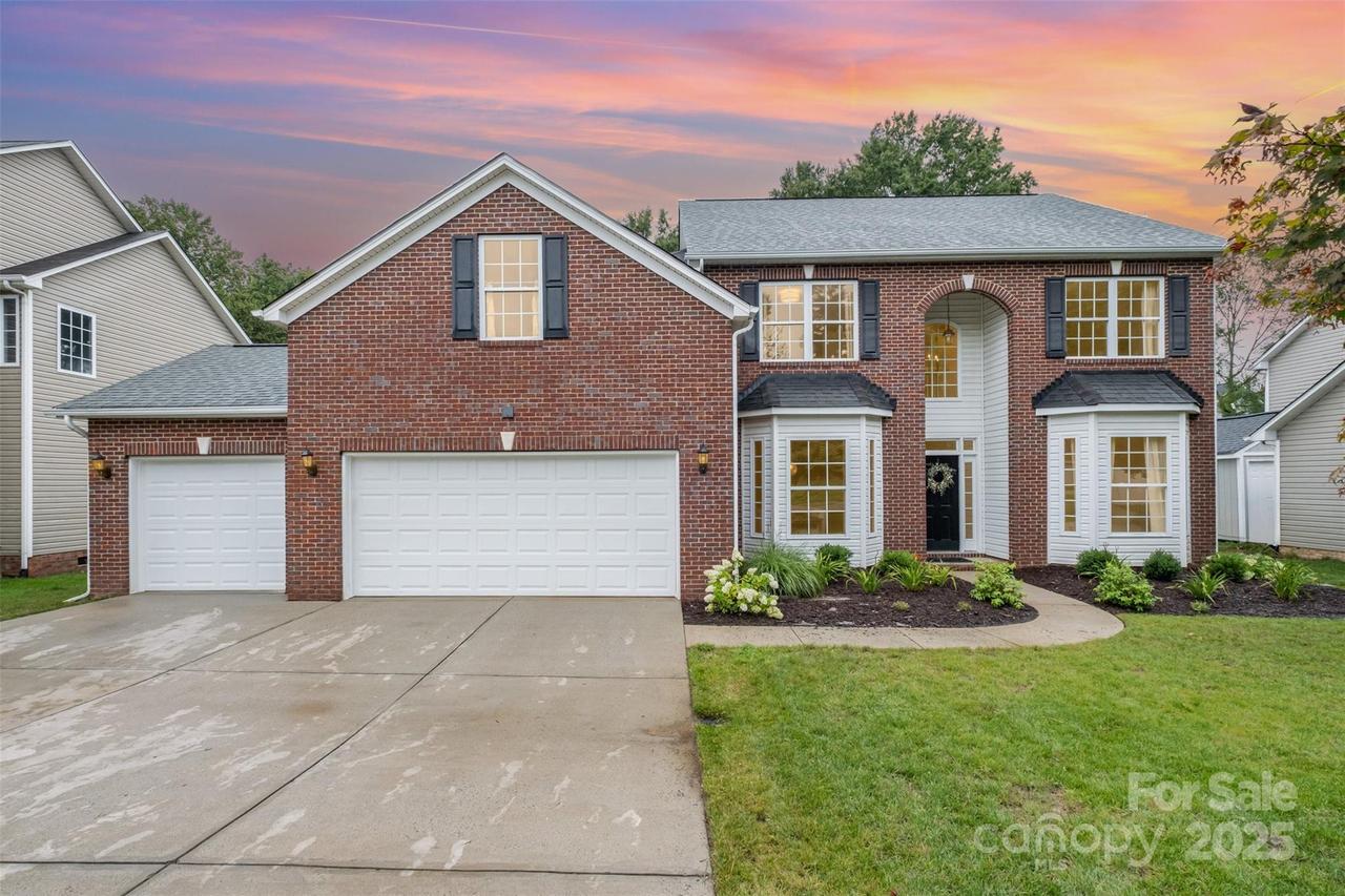 2435 Alaqua Ct., Matthews, NC 28105