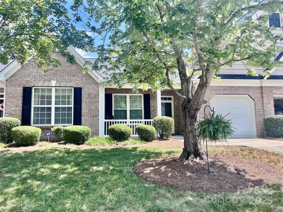 4705 Willow Glen Rd., Harrisburg, NC 28075