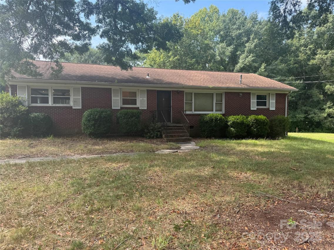 2501 Twin Ave., Gastonia, NC 28052