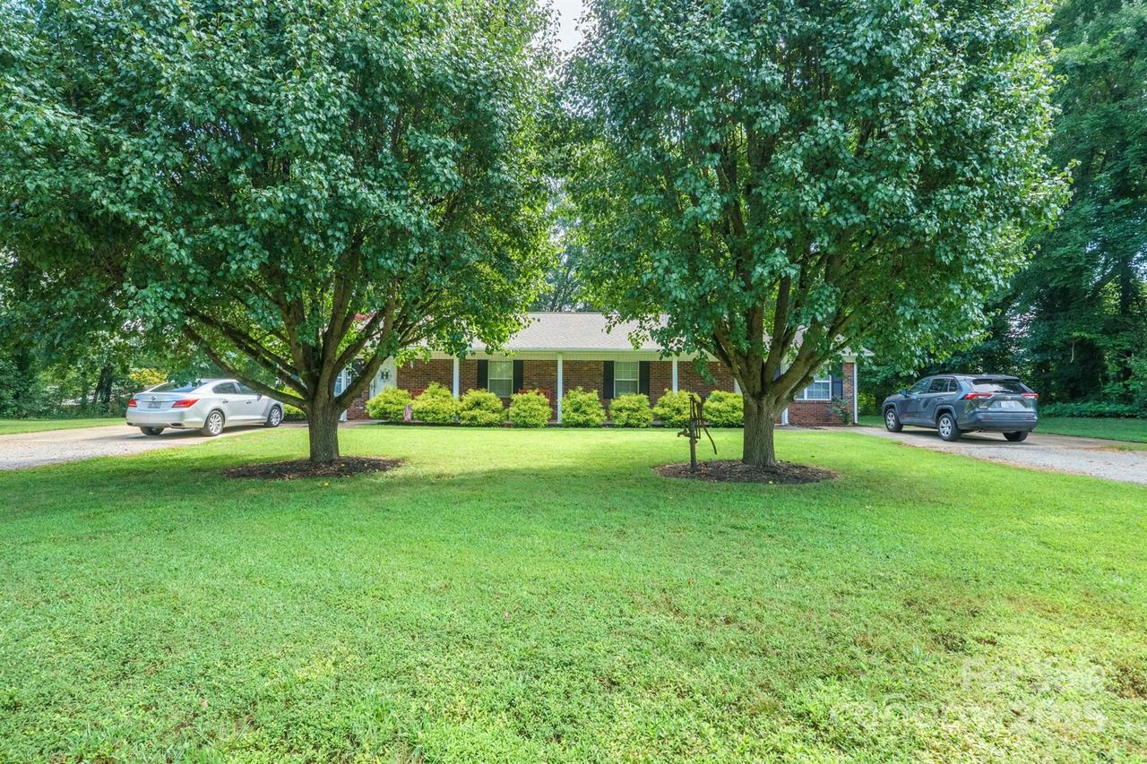 197-199 Hershel Lackey Rd., Lincolnton, NC 28092
