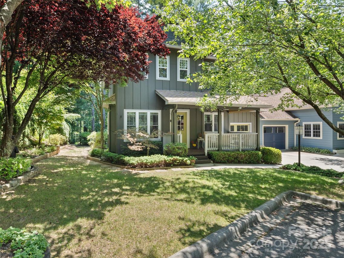 17 Sapling Ln., Waynesville, NC 28786