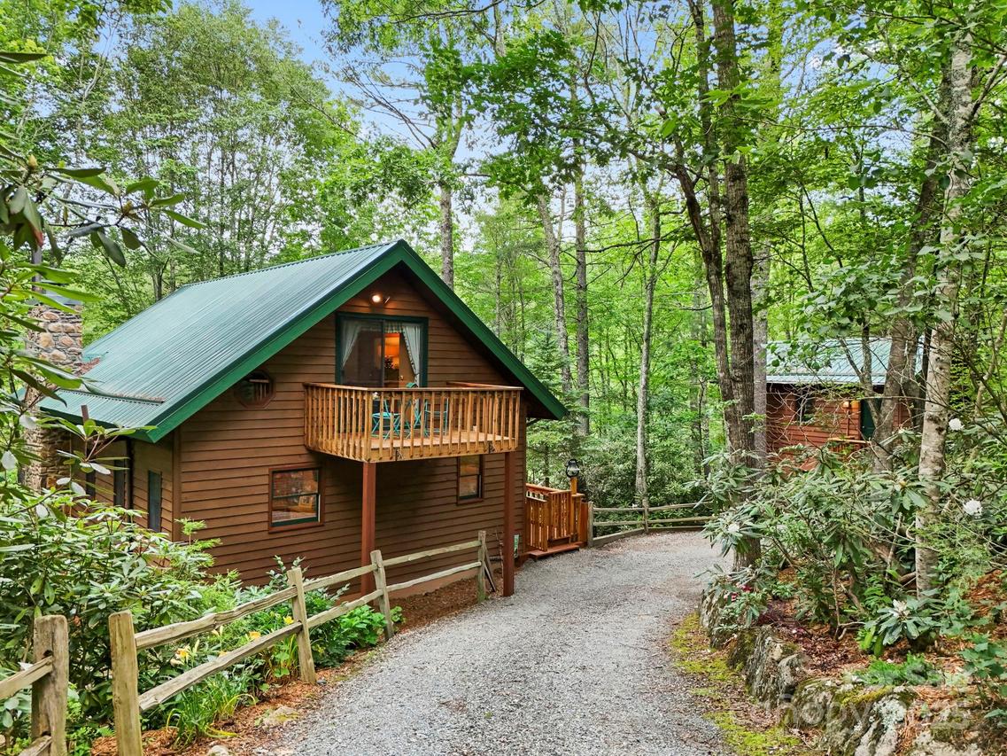 193 Laurel Brook Rd., Newland, NC 28657