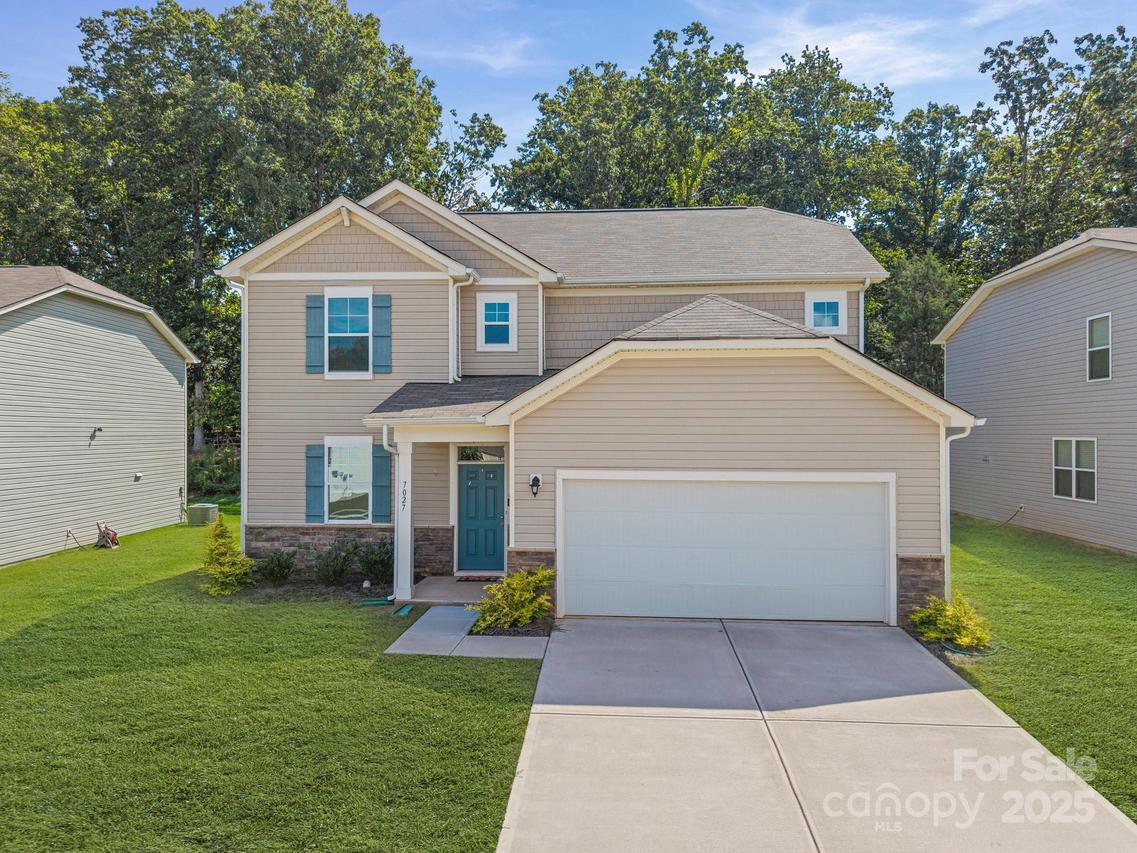 7027 Maple Run Cir., Charlotte, NC 28215
