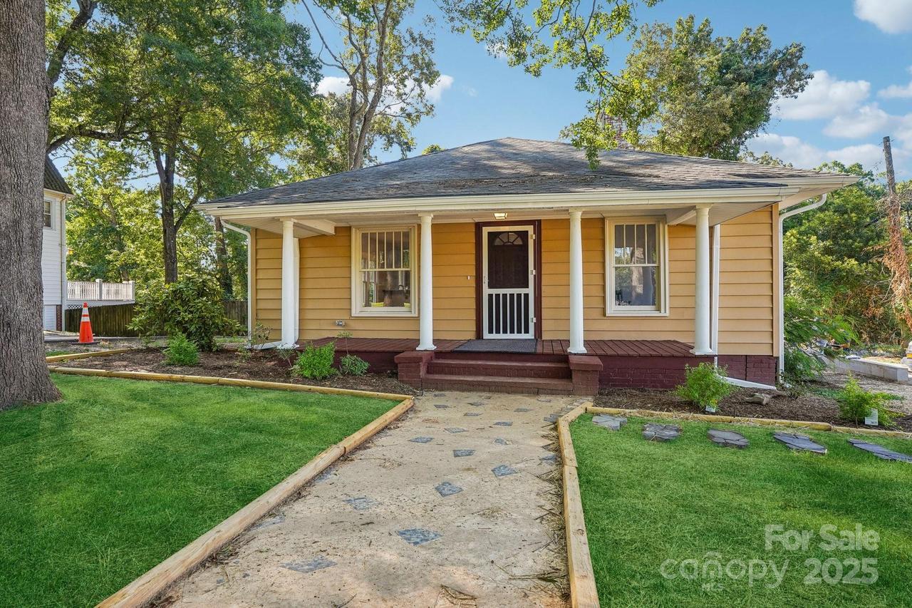 705 Lancaster Ave., Monroe, NC 28112