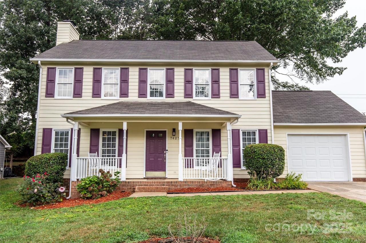 7427 Crestside Ln., Charlotte, NC 28227