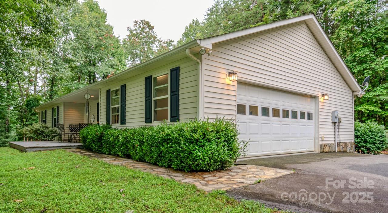 345 Sycamore Ridge Dr., Mars Hill, NC 28754