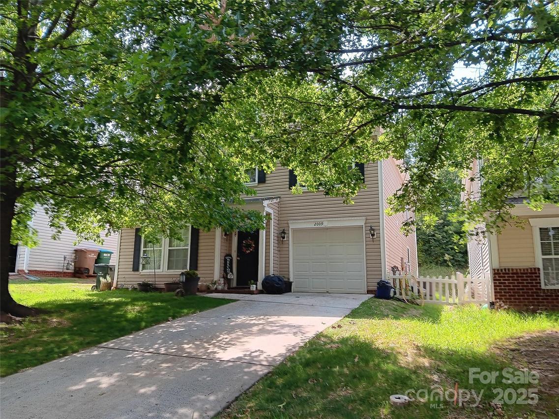 2009 Dunsmore Ln., Waxhaw, NC 28173