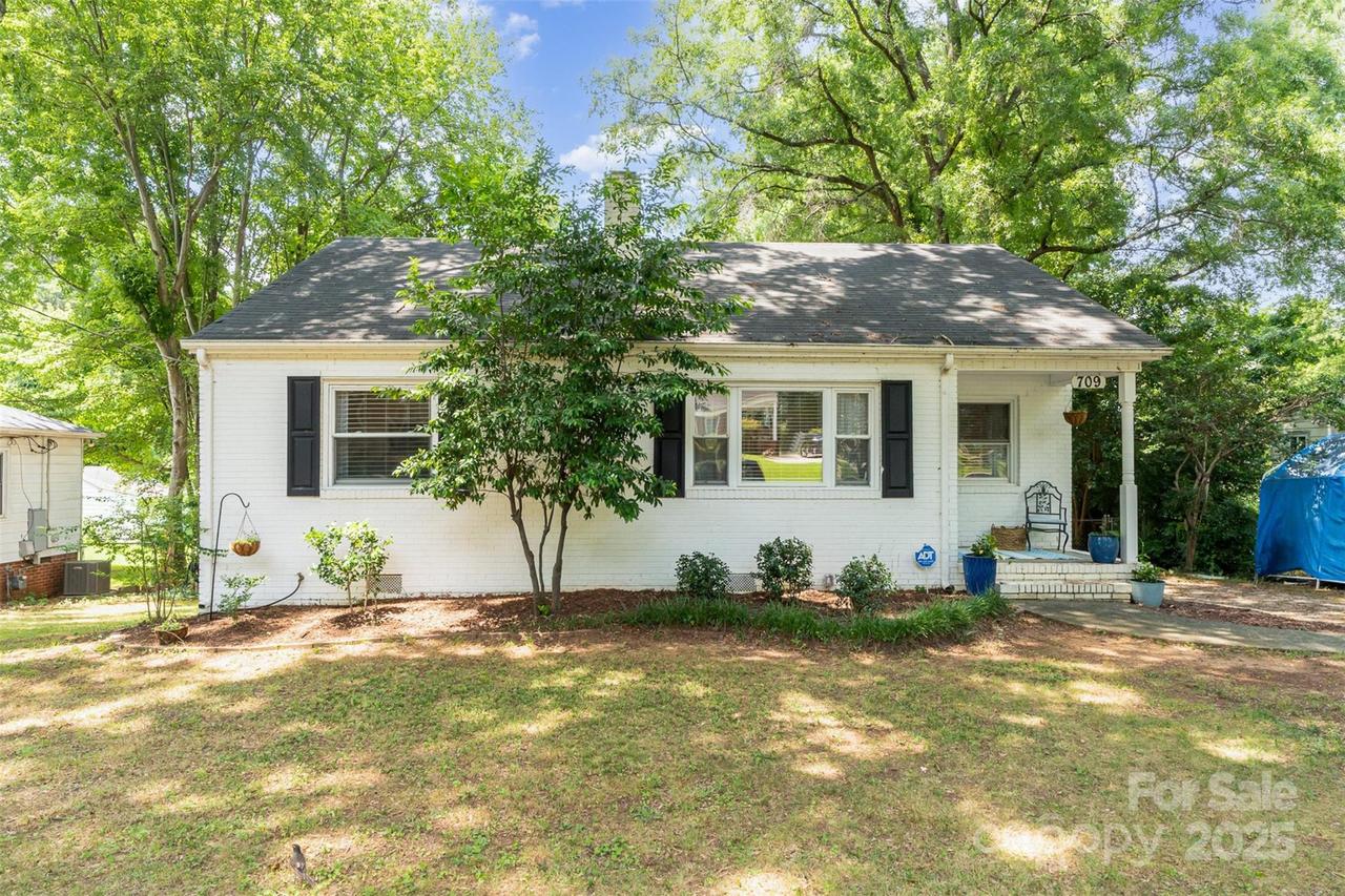 709 Fugate Ave., Charlotte, NC 28205