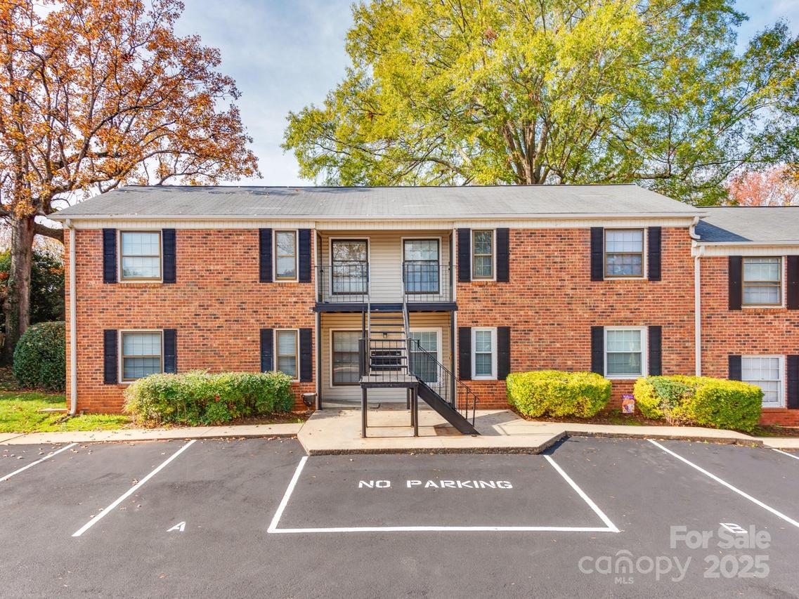 5903 Quail Hollow Rd. #D, Charlotte, NC 28210