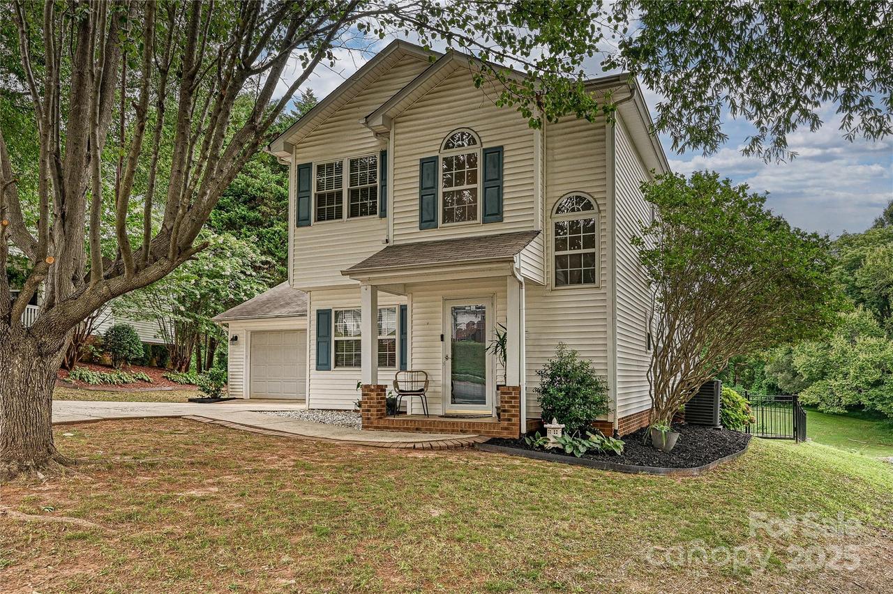 105 Howe St., Belmont, NC 28012