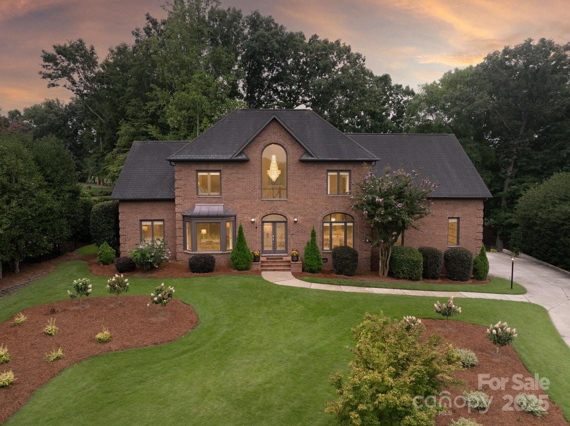 7007 Golden Rain Ct., Charlotte, NC 28277