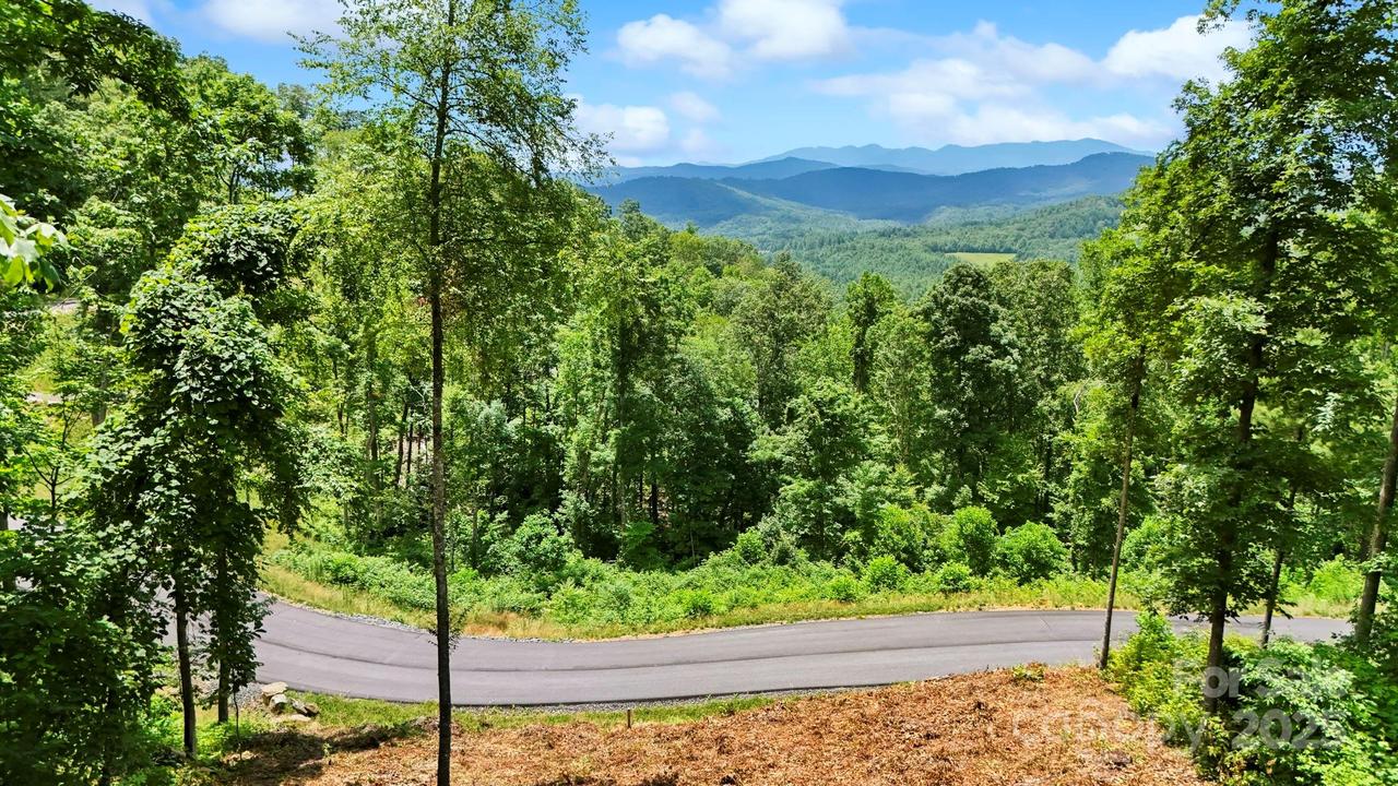 Lot 27 Summit View Pkwy., Spruce Pine, NC 28777