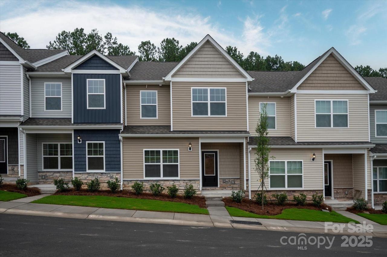 1294 Principal Featherstone Ave., Gastonia, NC 28052