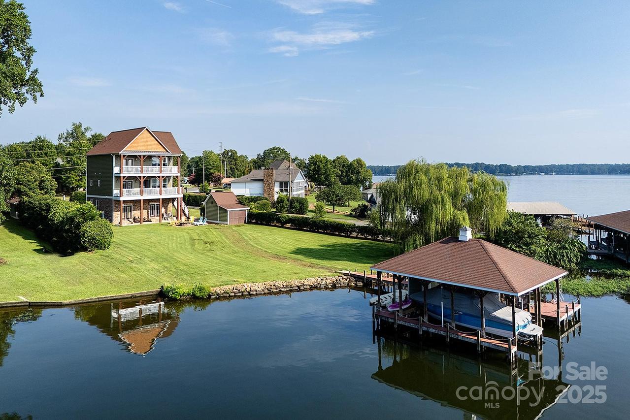 49412 Wood Land Dr., Norwood, NC 28128