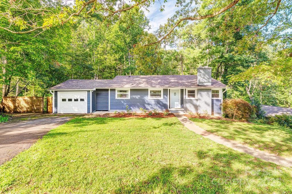 15 Valle Vista Dr., Asheville, NC 28804