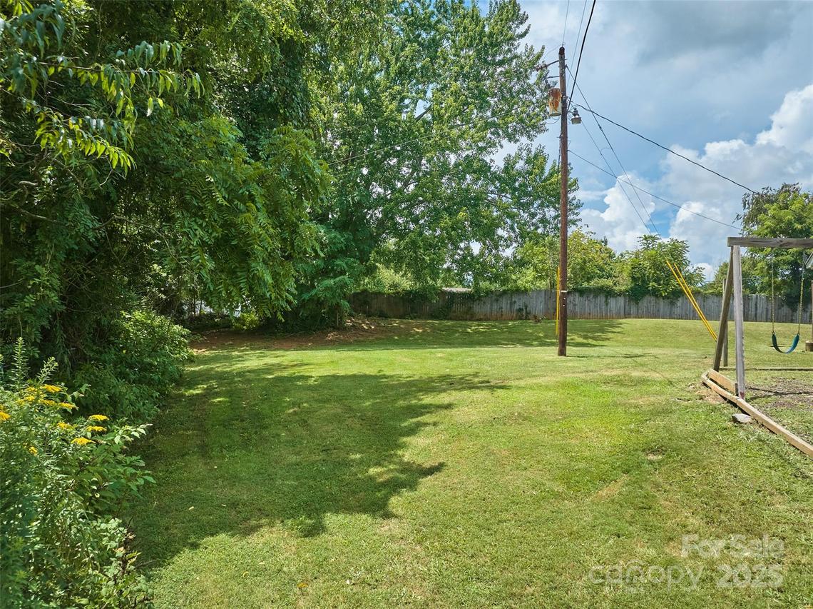 177 Moody Ave. #C, Candler, NC 28715