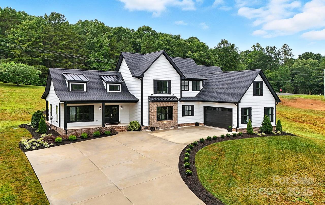 157 Franklin Ln., Taylorsville, NC 28681