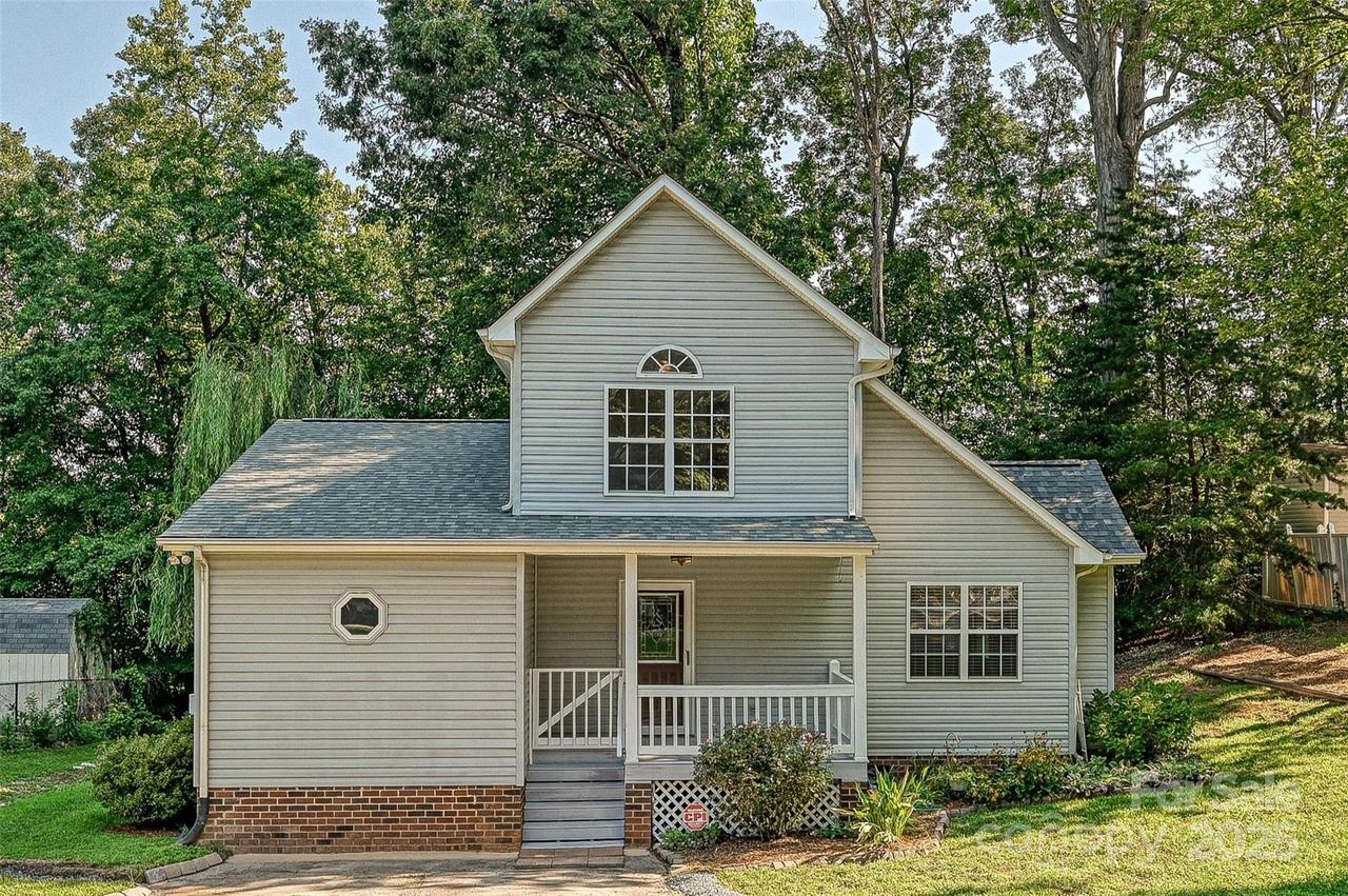 7705 Red Robin Tr., Denver, NC 28037