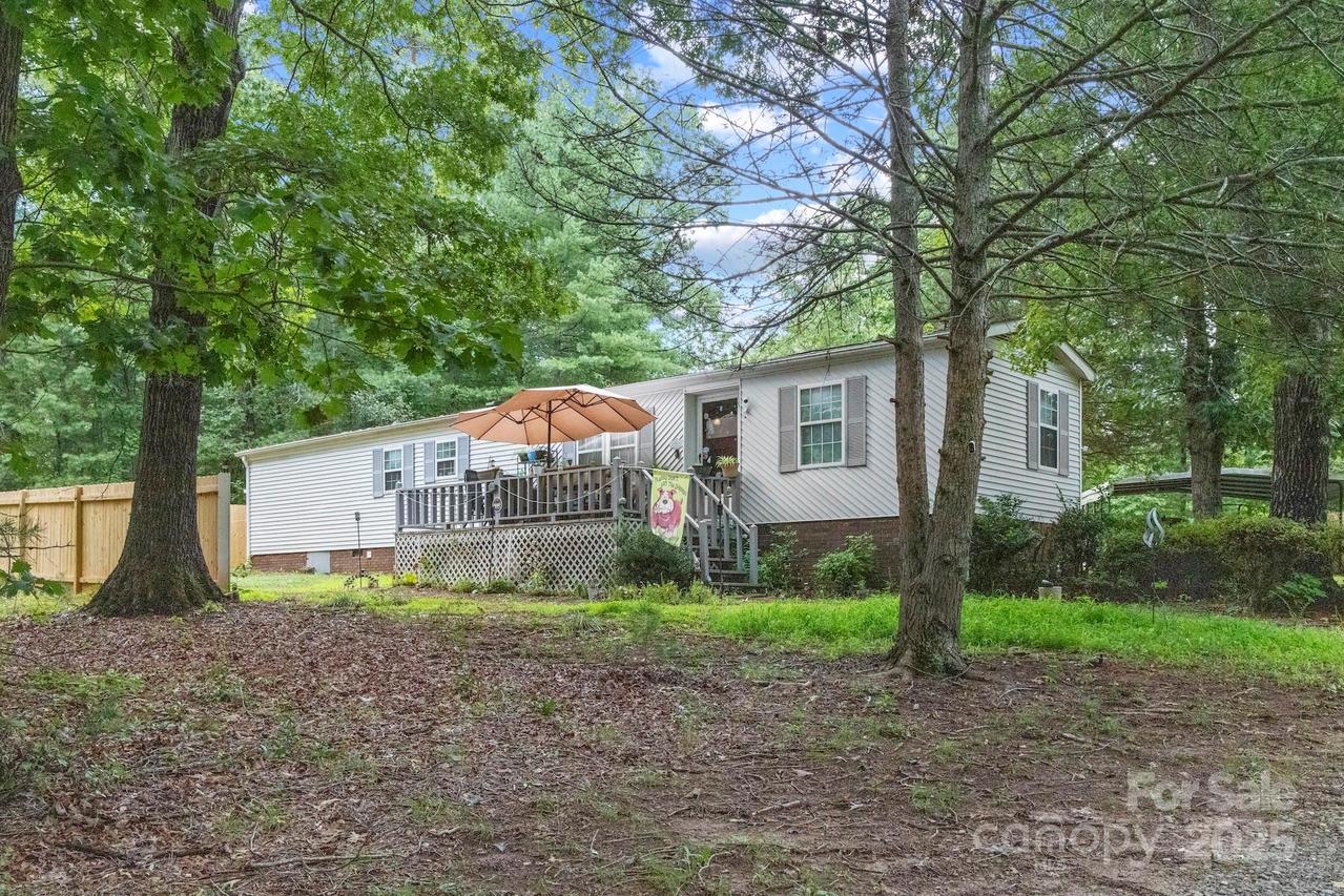 1446 Bridlewood Ln., Morganton, NC 28655