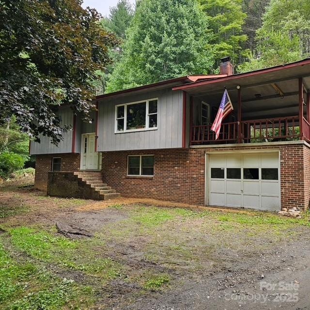 660 Big Windfall Rd., Lansing, NC 28643
