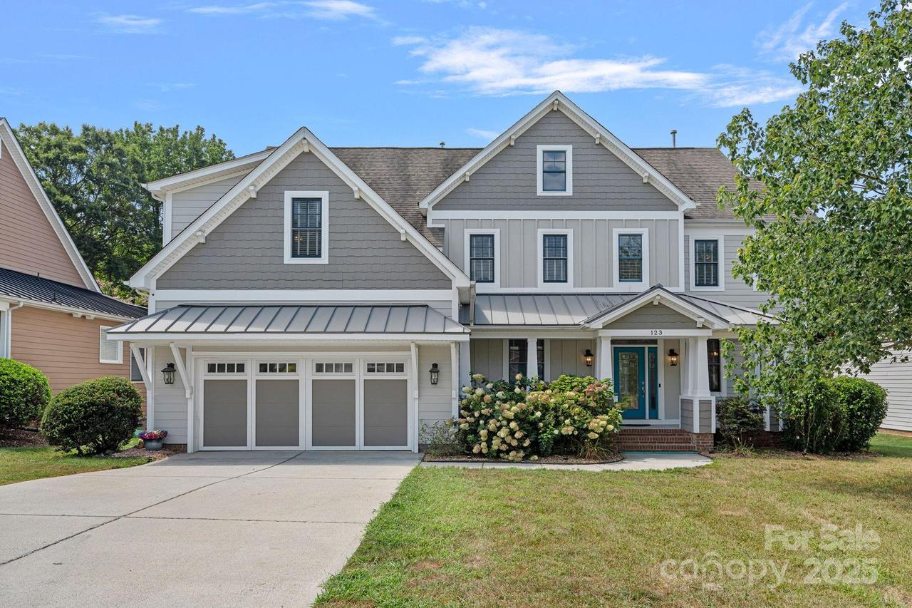 123 Hedgewood Dr., Mooresville, NC 28115