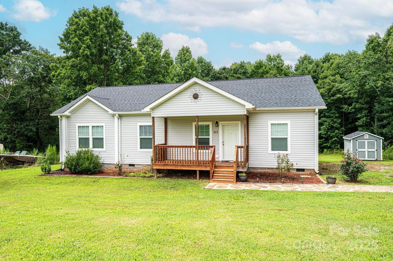 163 Primrose Dr., Stony Point, NC 28678