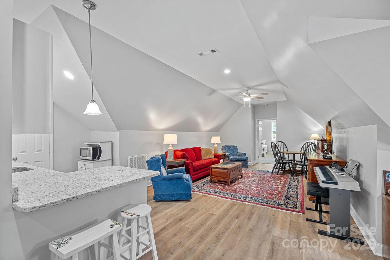 14207 Hudson Park Ln., Huntersville, NC 28078