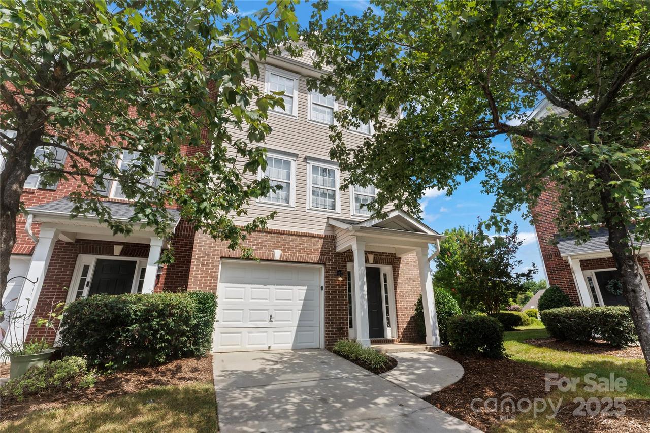 9768 Walkers Glen Dr., Concord, NC 28027