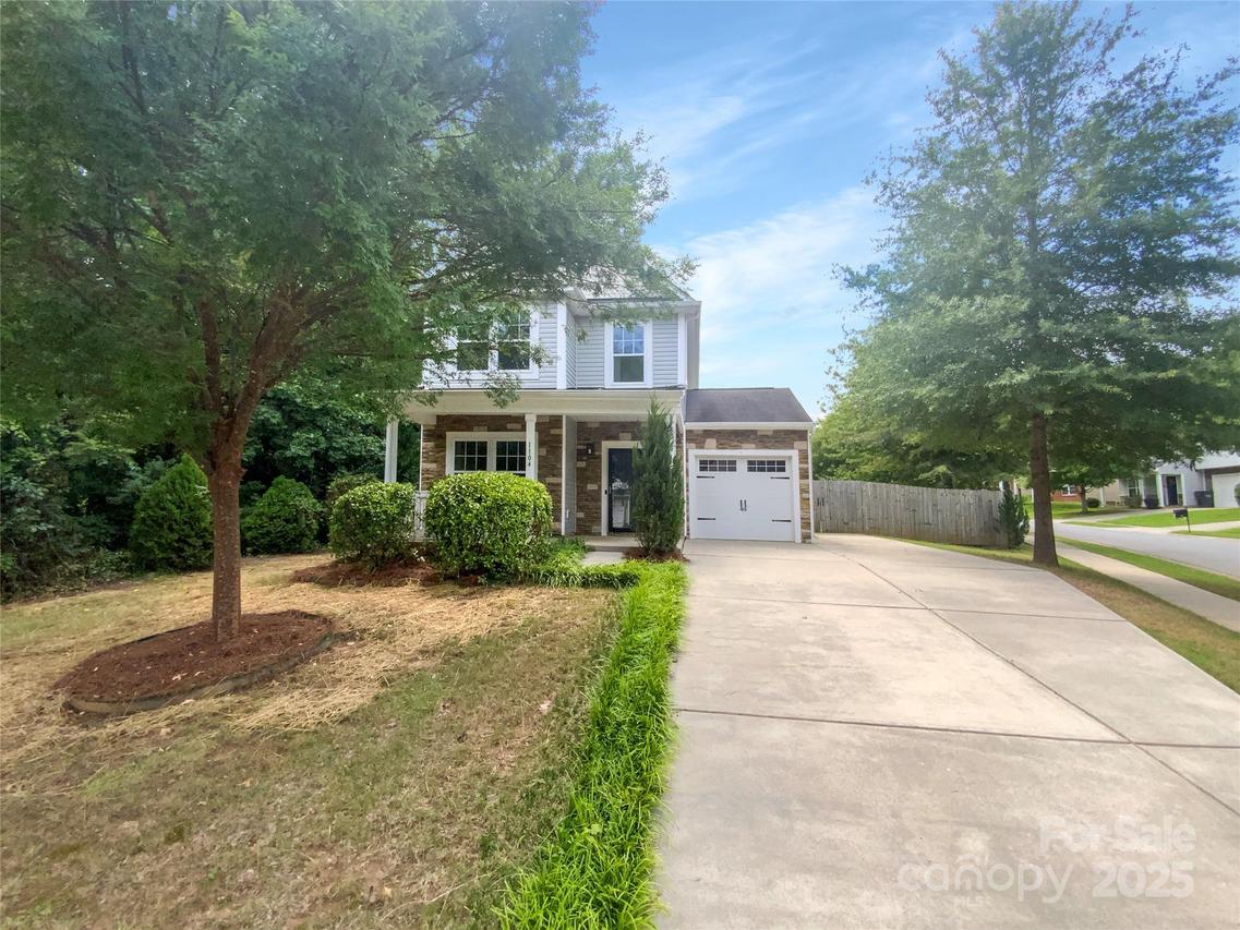 1104 Rook Rd., Charlotte, NC 28216