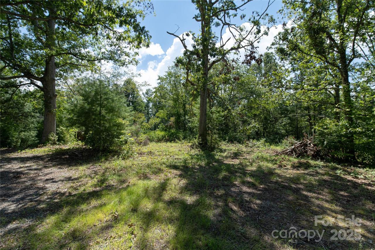 99999 Union Chapel Rd., Weaverville, NC 28787
