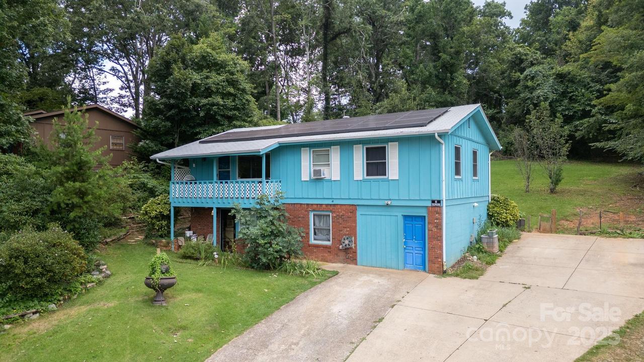 43 Evelake Dr., Asheville, NC 28806