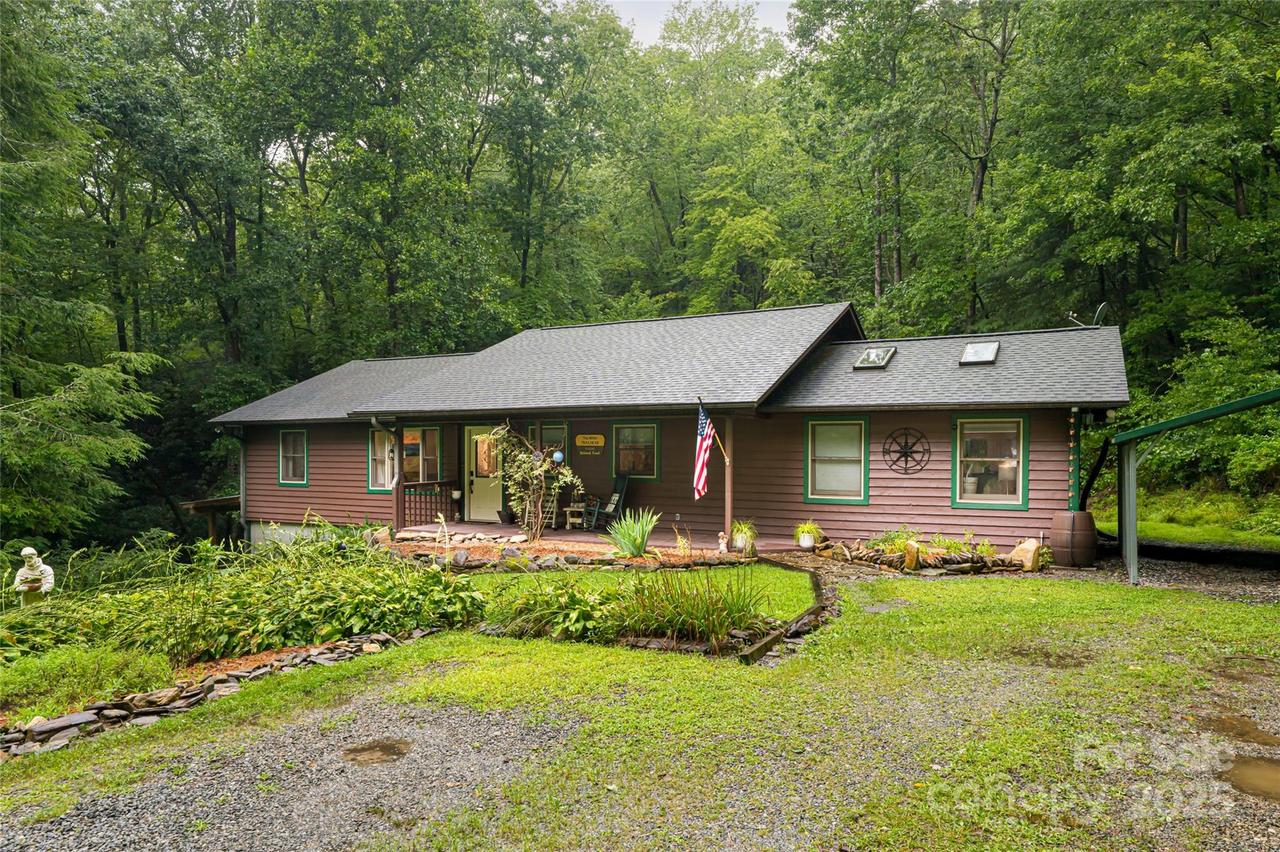 19 Forge Dr., Mills River, NC 28759