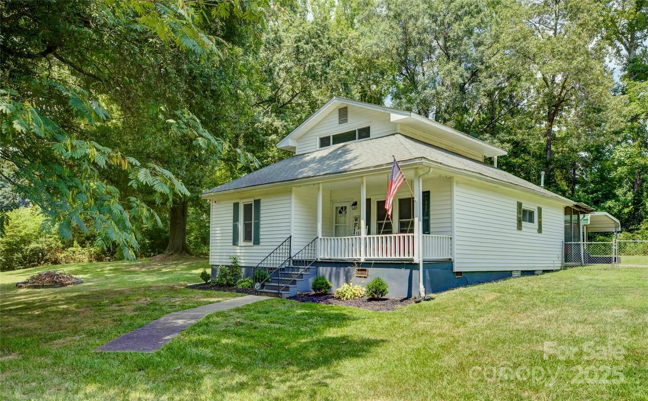 2111 Hodgin St., Gastonia, NC 28056