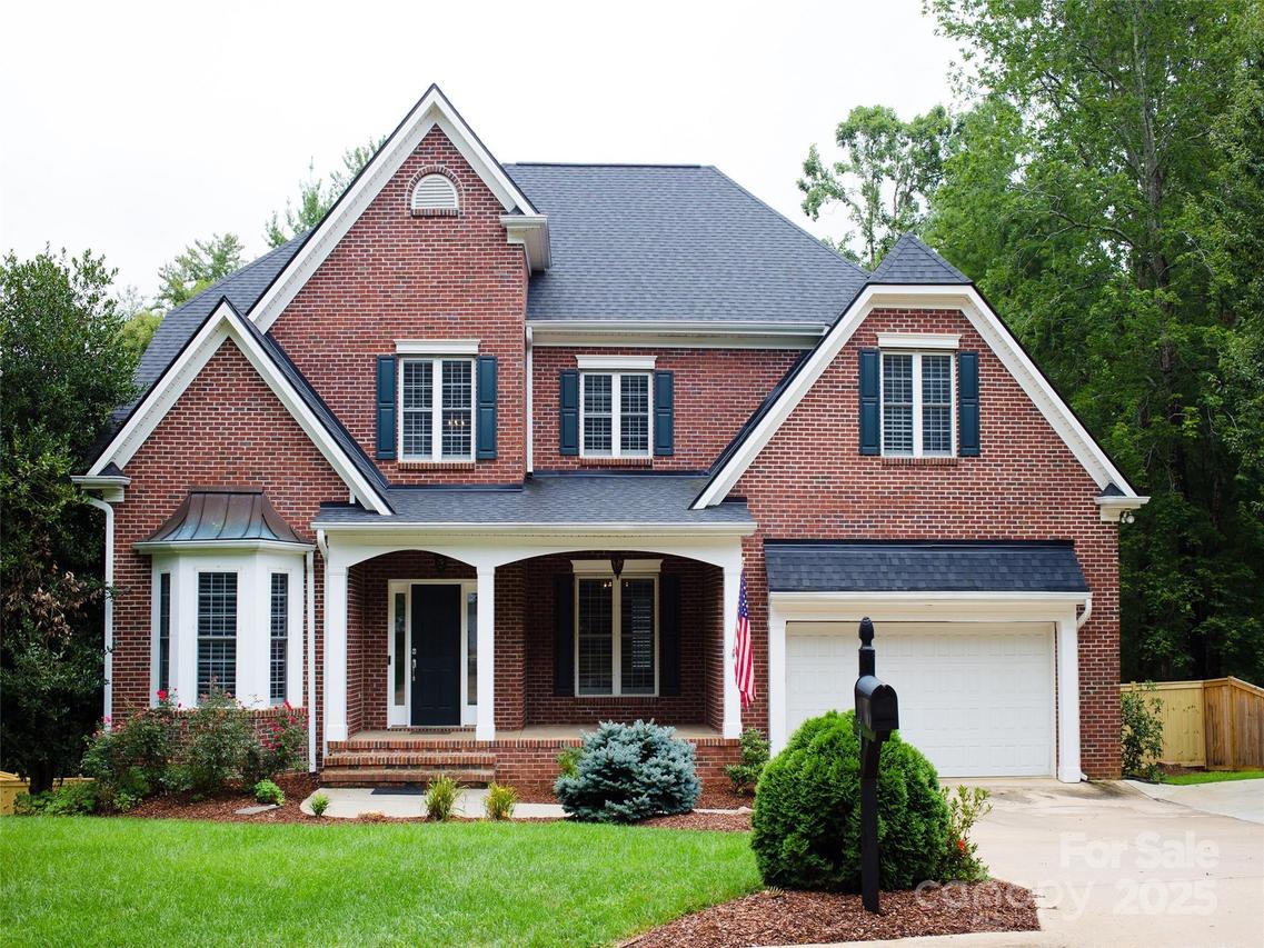 1038 Columbine Rd., Asheville, NC 28803