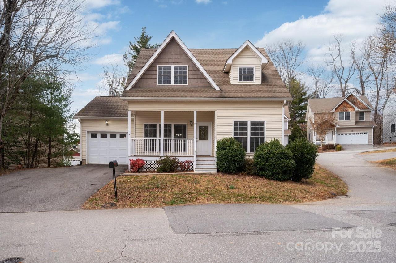 34 Winterwind Dr., Asheville, NC 28803