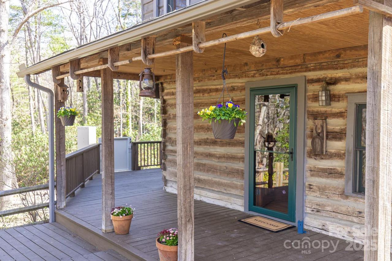 117 Woods View Tr., Fairview, NC 28730