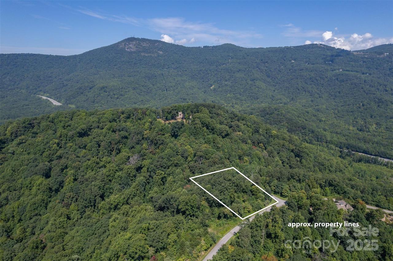 00 Holland Dr. #15, Columbus, NC 28722