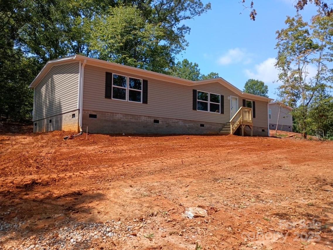175 Shilah Lane Dr., Nebo, NC 28761