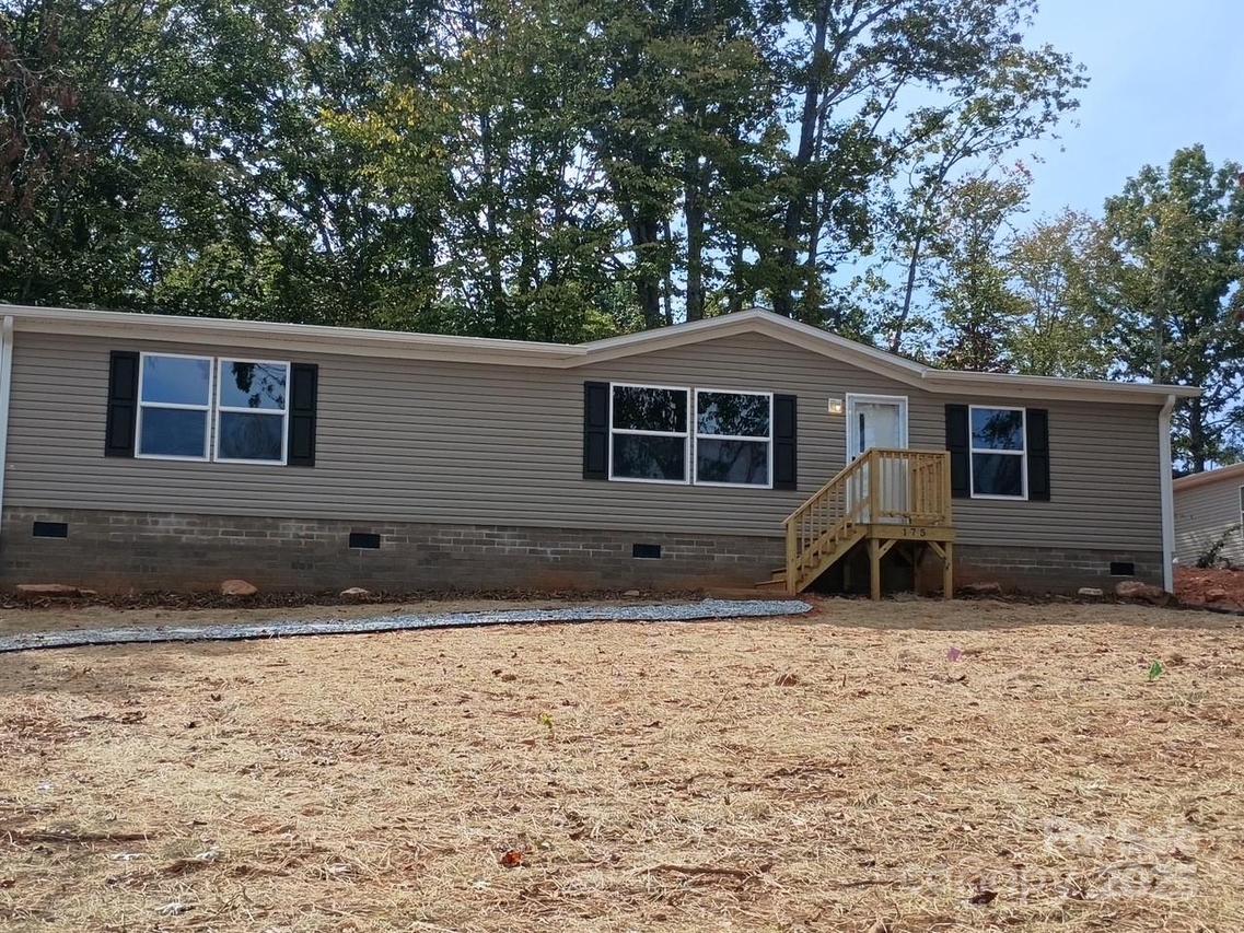 175 Shilah Lane Dr., Nebo, NC 28761