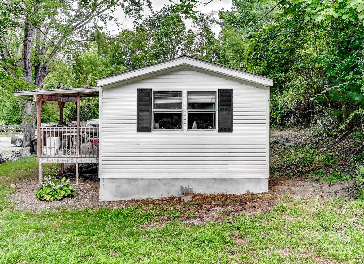 44 Old Leicester Hwy., Asheville, NC 28804