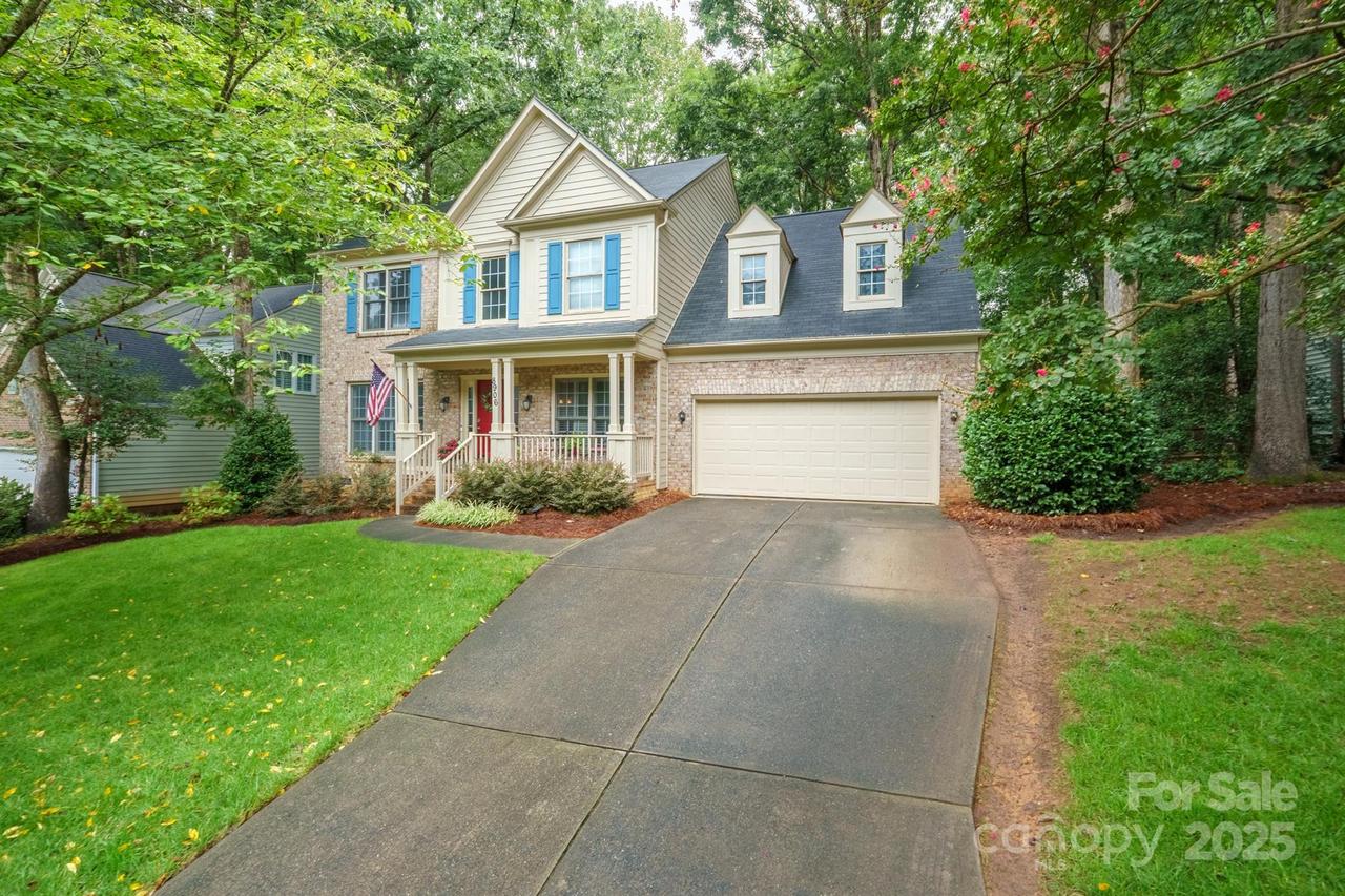 8906 Deerland Ct., Huntersville, NC 28078