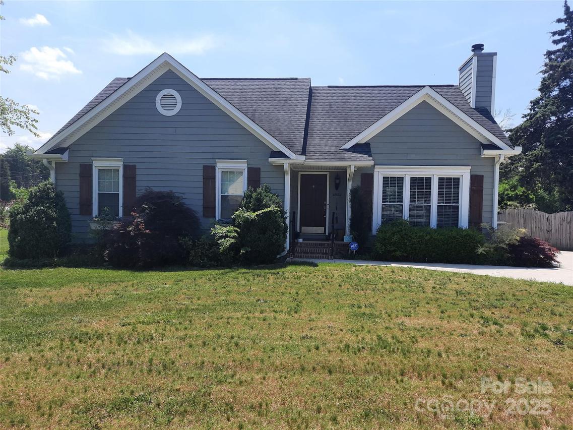 10920 Whittersham Dr., Charlotte, NC 28262
