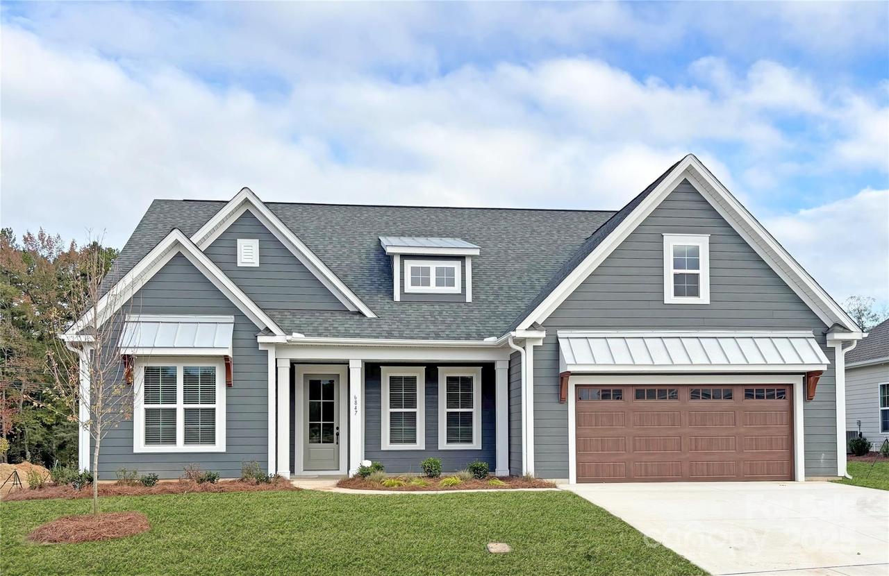 6847 Glen Abby Ln. #7, Mount Pleasant, NC 28124