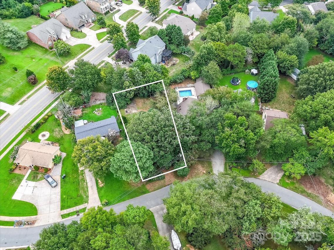 21017 Entrada Dr., Cornelius, NC 28031