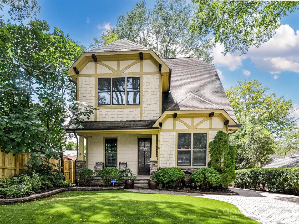 1716 Bay St., Charlotte, NC 28204