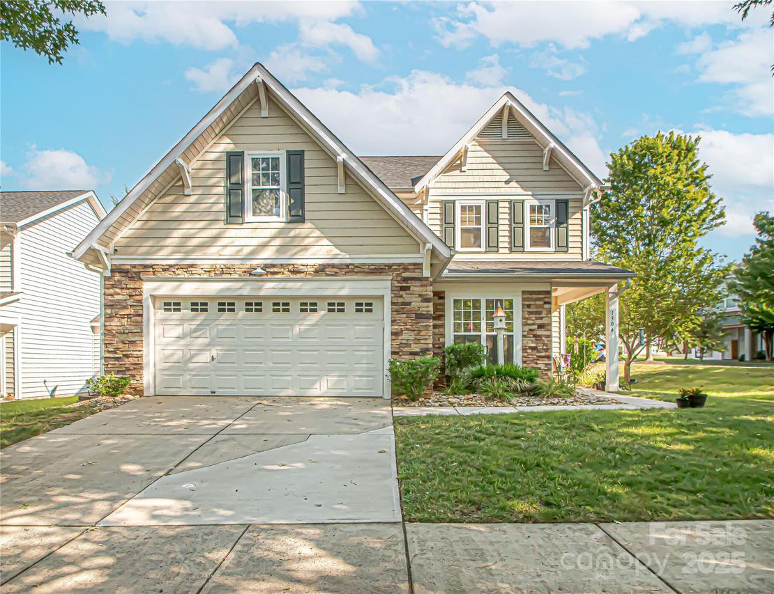 1304 Hammond Dr., Matthews, NC 28104