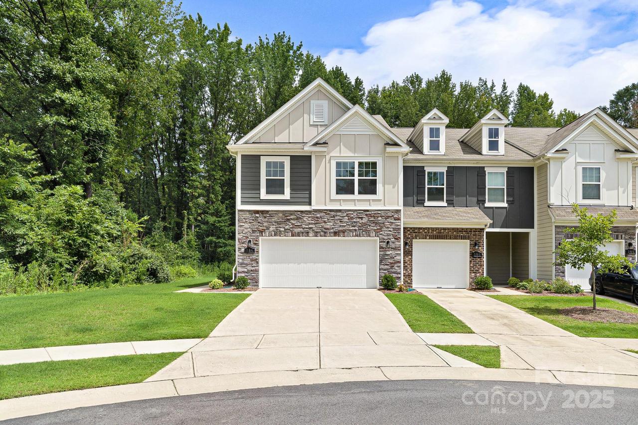 254 Quinn Rd. #15, Matthews, NC 28104