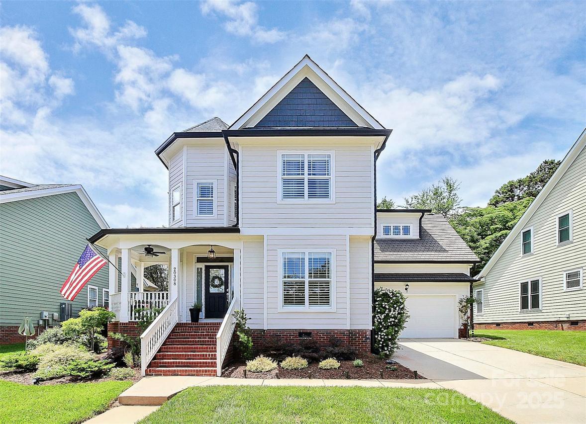20308 Colony Point Ln., Cornelius, NC 28031