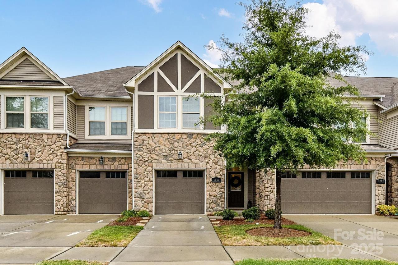 5663 Garrow Glen Rd., Charlotte, NC 28278